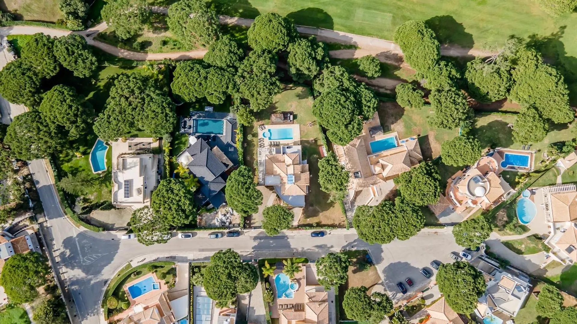 Villa Home Out Golf - Vilamoura Algarve - 7 Rooms & Pool