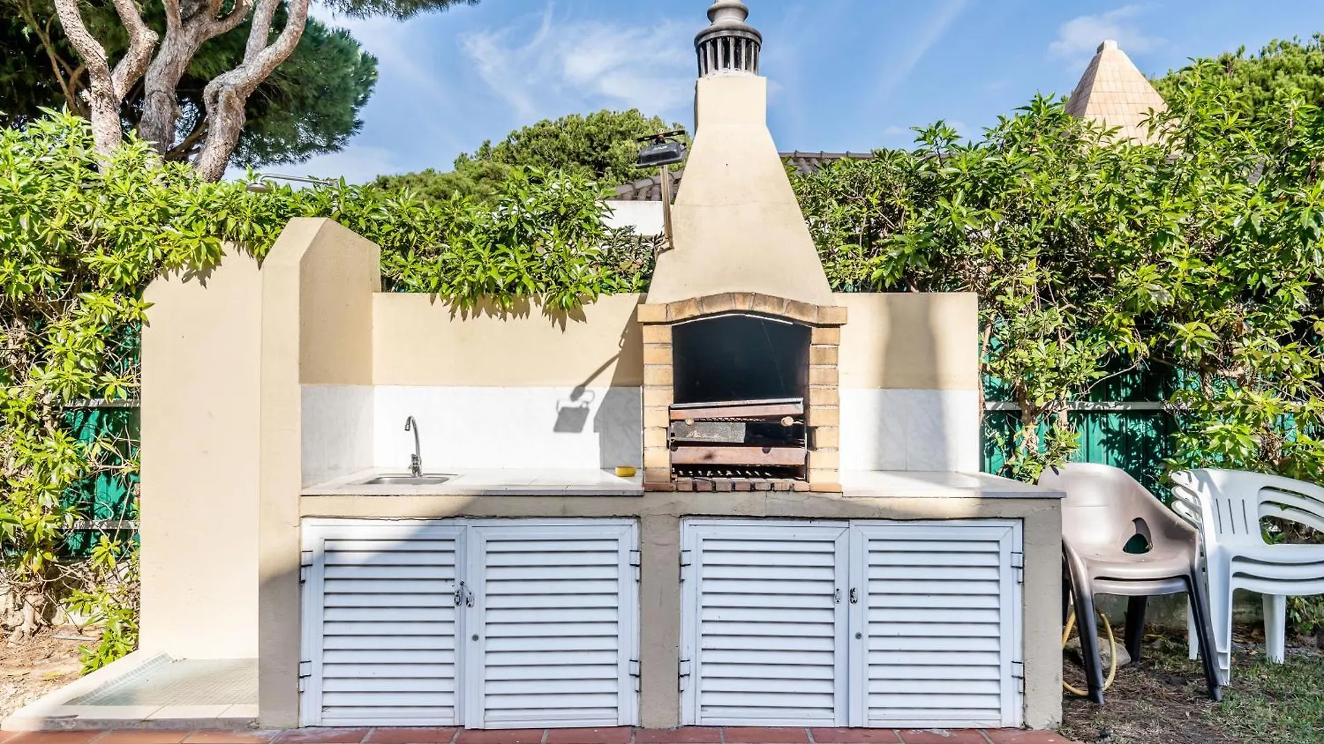 Villa Home Out Golf - Vilamoura Algarve - 7 Rooms & Pool