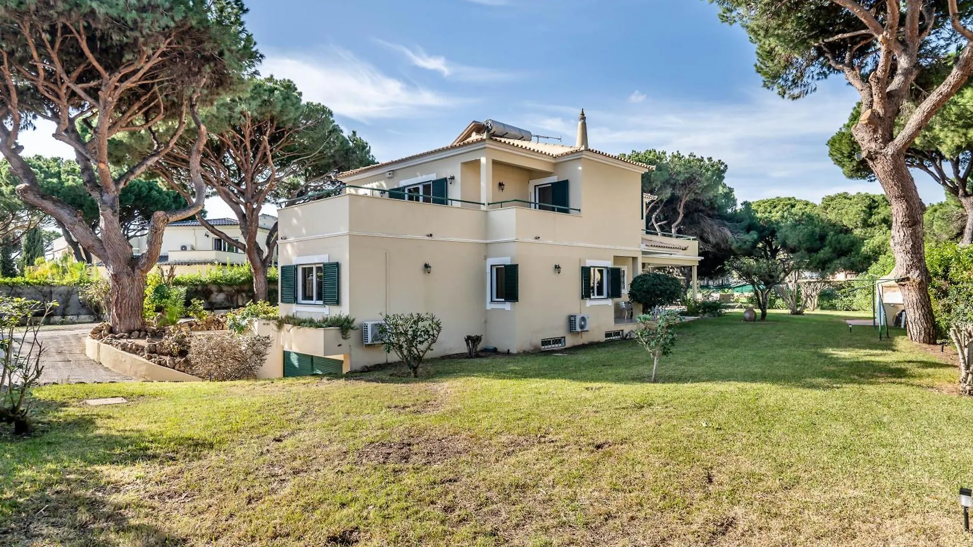Home Out Golf - Vilamoura Algarve - 7 Rooms & Pool Villa